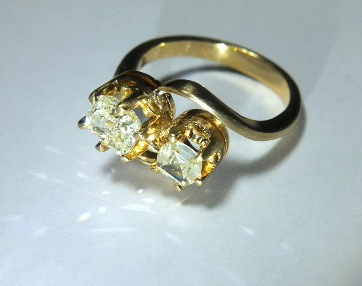 Toi et Moi Diamond Ring 18k Singapore Island Jewellery Store