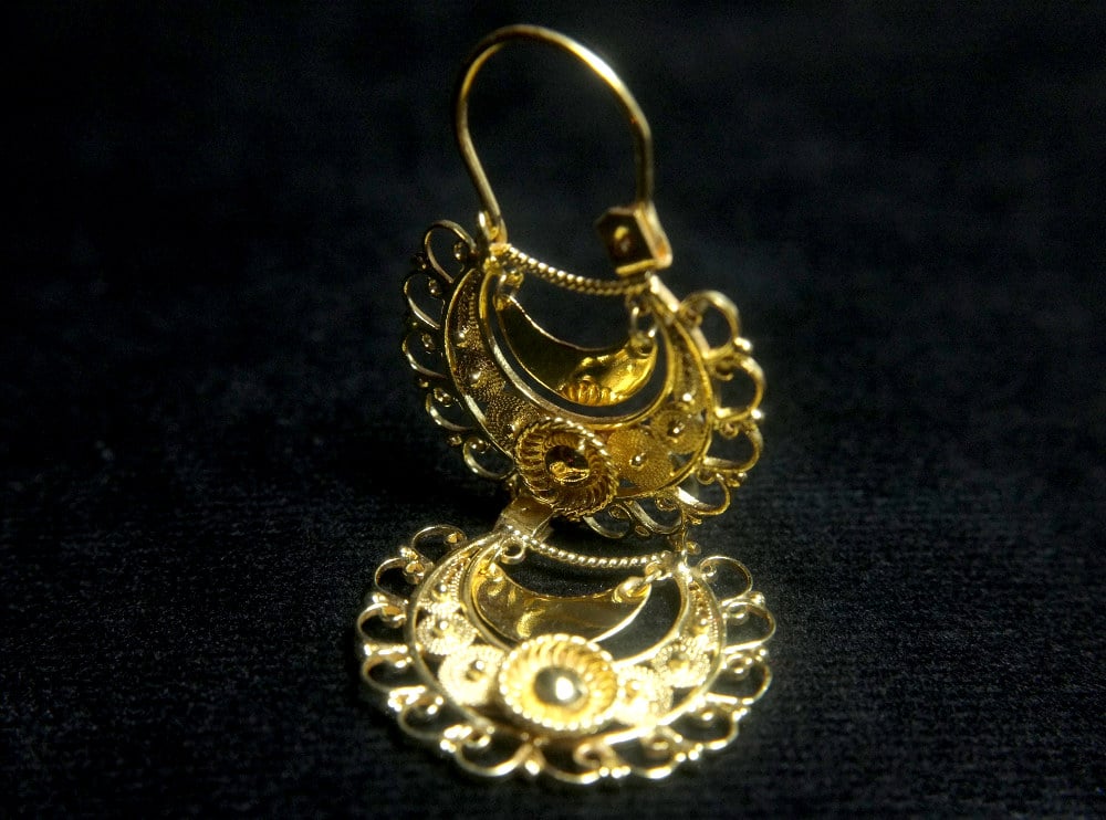 Antique Gold Filigree Earrings, Mexican Singapore Island Jewellery Store