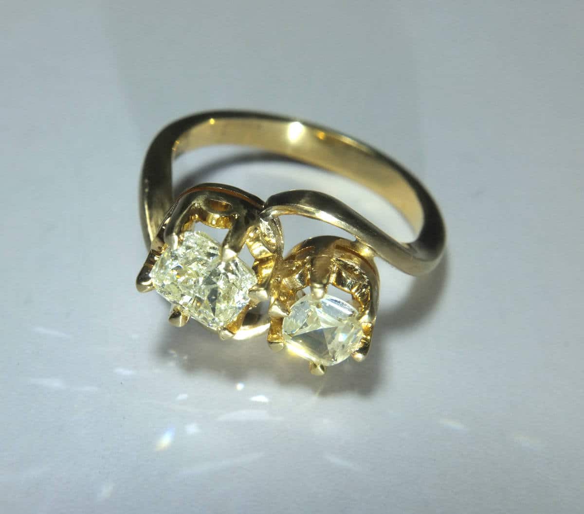 Toi et Moi Diamond Ring 18k Singapore Island Jewellery Store