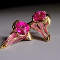 calla lily earrings, rubellite earrings, calla lily jewelry, bespoke jewelry singapore, bespoke jewellery singapore, unusual flower jewellery, SIJS, flower earrings singapore, bespoke earrings singapore, large flower stud earrings, statement flower earrings gold, SIJS