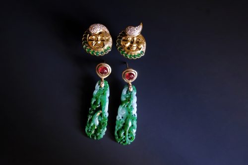 Carved Jade Drop Earrings, moon earrings dangle gold, carved moon face earrings, unique jewellery singapore, custom fine jewelry singapore, bespoke jewellery singapore, unique handmade jewelry business names, chinese jade plaques, SIJS
