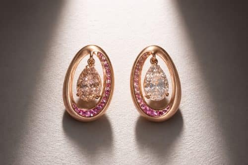 pear diamond earrings, mobius earrings, custom earrings singapore, diamond earrings singapore, bespoke jewelry singapore, custom fine jewelry singapore, SIJS